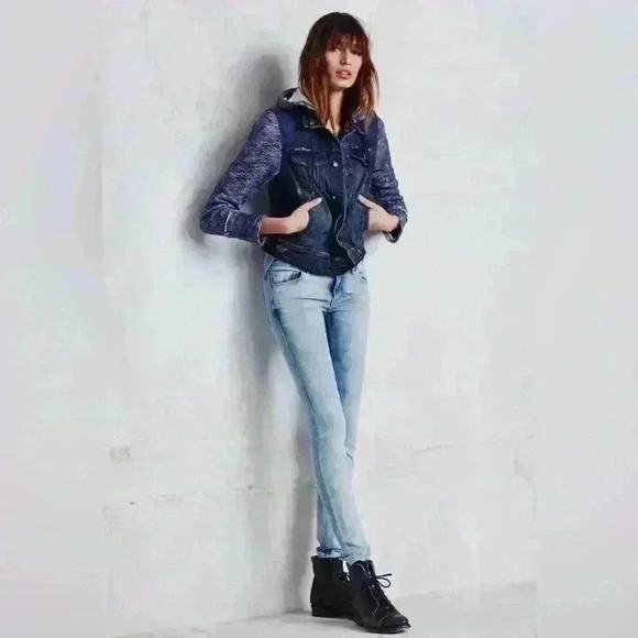 Free People Denim And Knit Hooded Grunge Western Jacket in  Indigo Blue Small - Picture 3 of 13